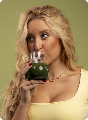 Renata tomando Blessy